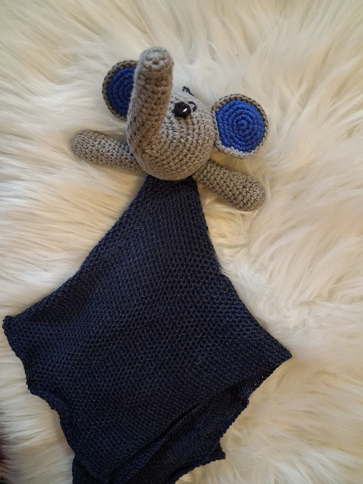 Elefant med blå slag